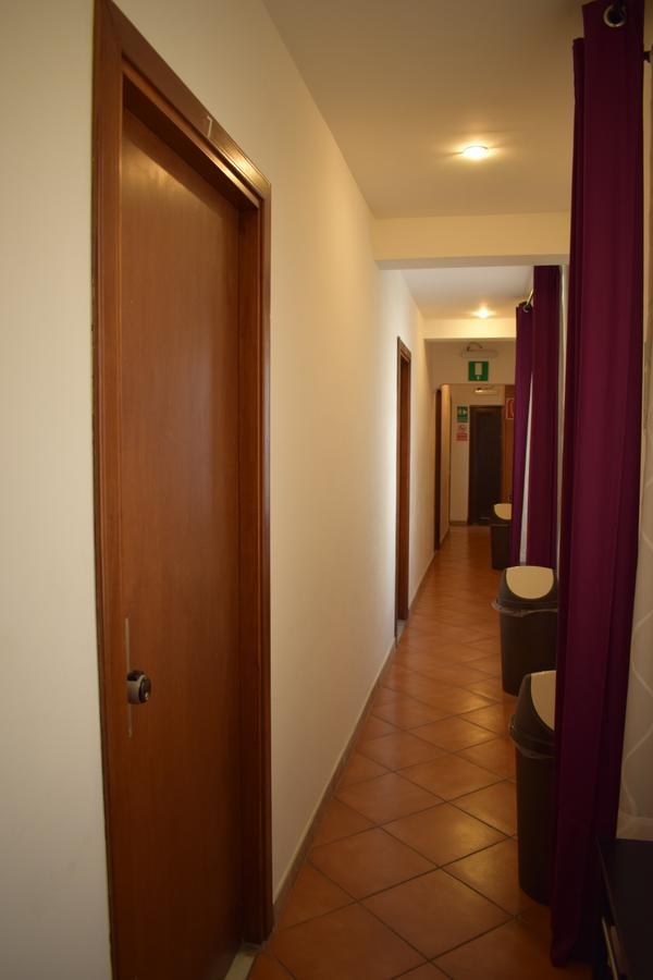 Sandy Hotel Roma Eksteriør bilde